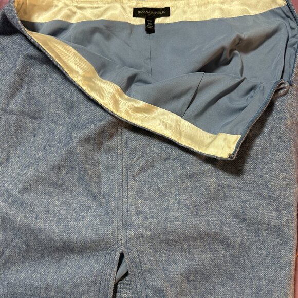 Banana Republic blue Italian flannel wool-blend pencil lined skirt size 10P - Picture 10 of 10